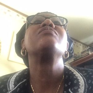 Meet your Posher, Amorelle